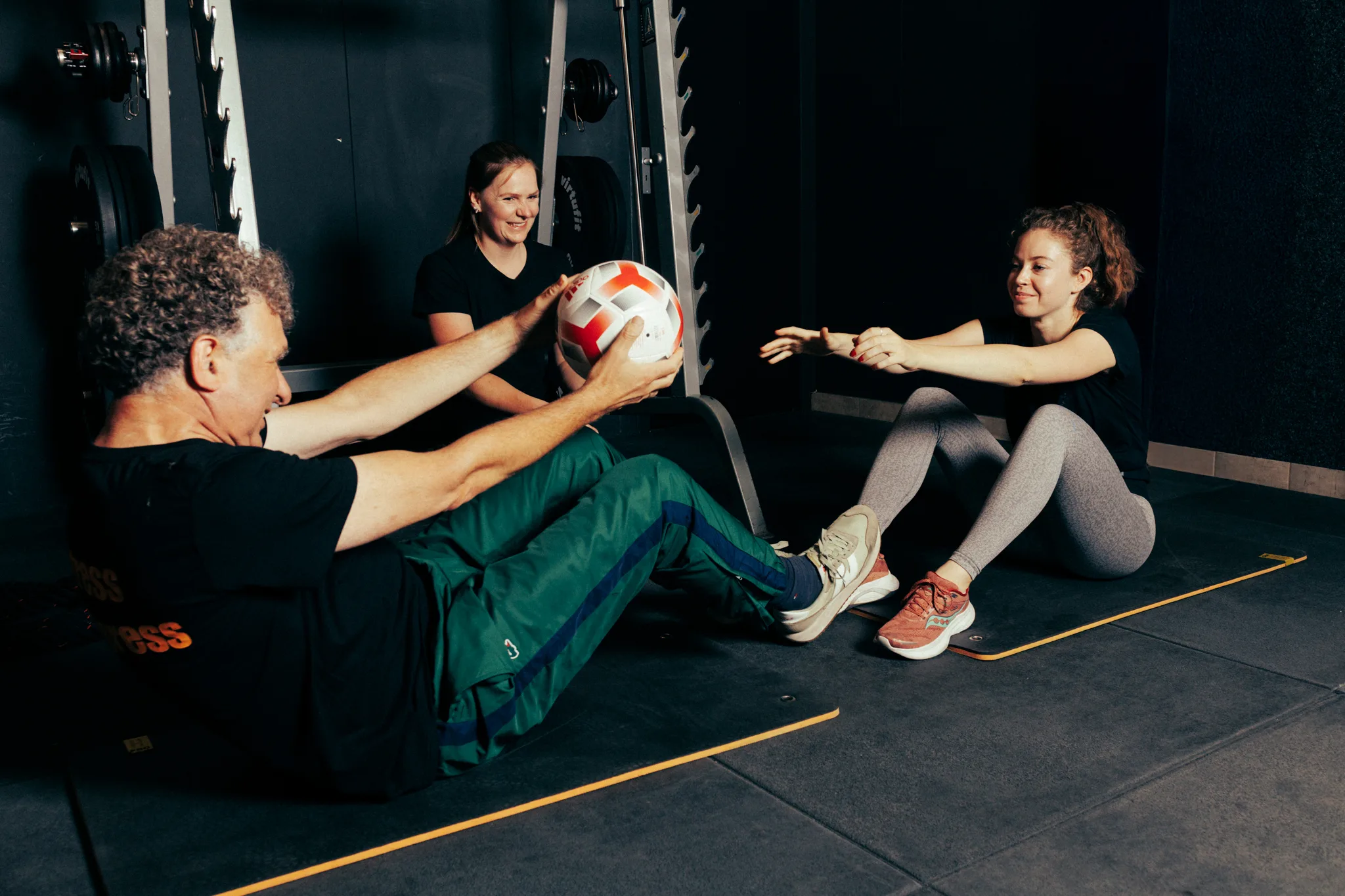 LevelFit in Enschede – training met medicijnbal